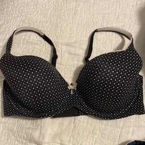 Victoria’s Secret 36D